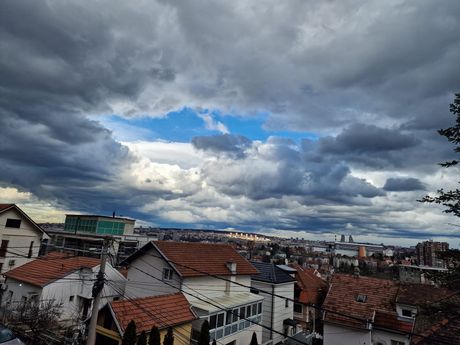 Nebo u Beogradu