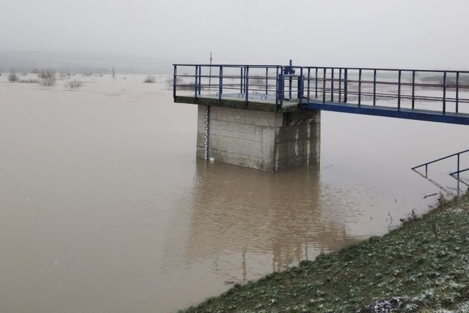 Vršac., Voda Vojvodine, odbrana od poplava