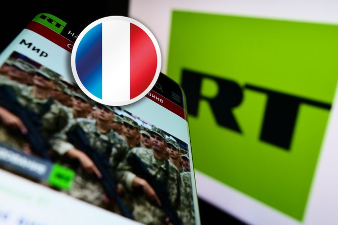 RT Russia Today francuska zastava