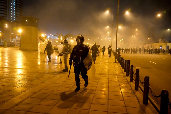 Peru Lima protest nemiri sukob