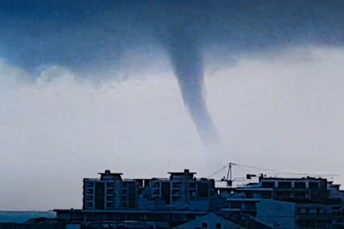 Budva pijavica tornado