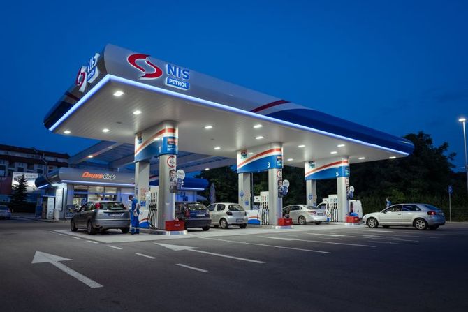 NIS i Gazprom benzinske stanice