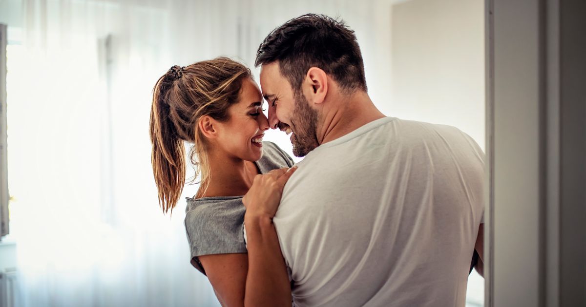 Nije samo stvar u ljubavi: 5 rečenica koje svaki muškarac potajno čezne da čuje od svoje žene