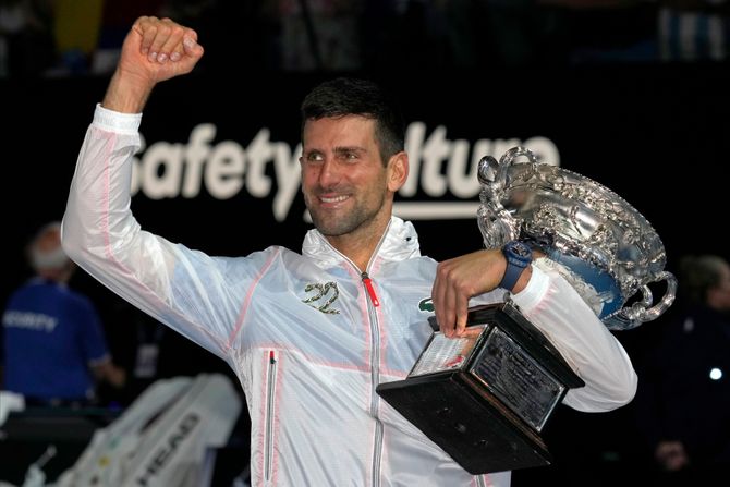 Novak Đoković, Australijan open 2023, Stefanos Cicipas pehar