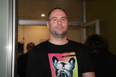 Zvezdan Slavnić Zvezdan Slavnić