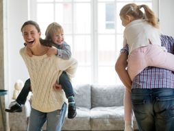 hodanje, zabava, društvo