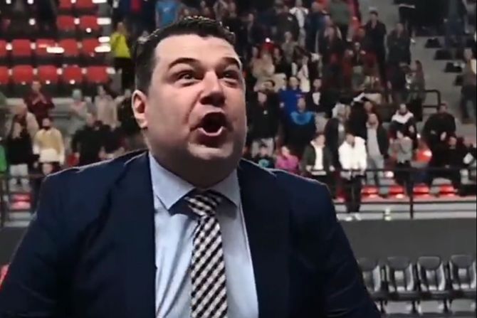 Dragan Gagi Nikolić Dragan Gagi Nikolić