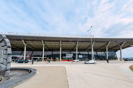 Aerodrom Priština