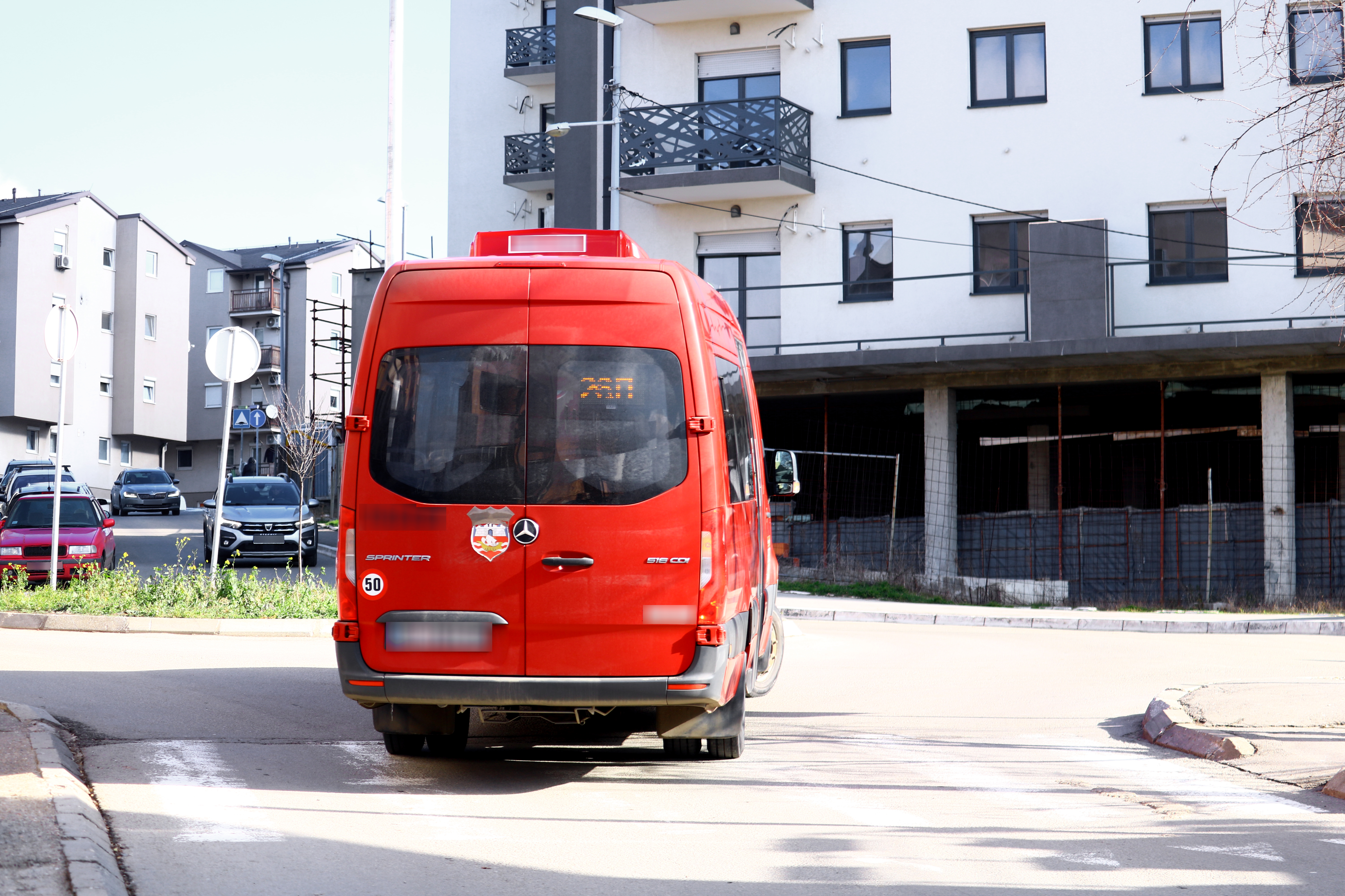 Saobraćaj je ZABRANJEN: Veliko naselje u Beogradu ostalo bez autobuske linije, evo o čemu se radi