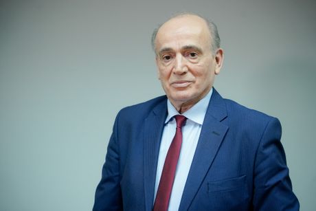 Milan Krkobabić, Ministar za brigu o selu
