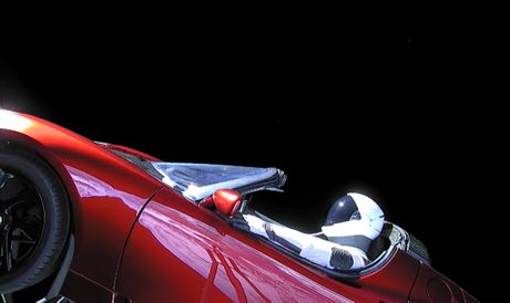 Tesla Roadster Starman svemir