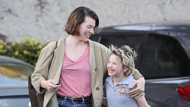 Milla Jovovich, Mila Jovović, ćerka