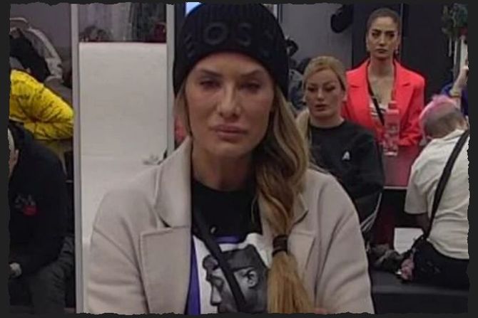 Ana Ćurčić Ana Ćurčić