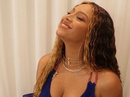 Bijonse, Beyonce, queen B