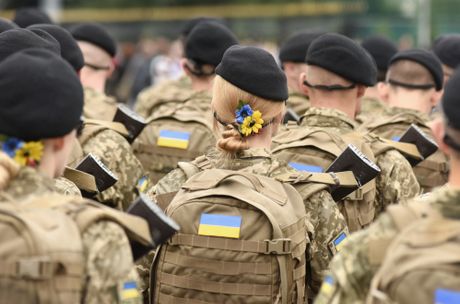 Ukrajina vojska, žene u vojsci
