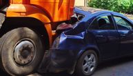 Užas kod Vojke: Sudarli se auto i kamion, poginuo muškarac