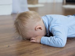 dete, plače, ljuto, razmaženo