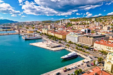 Rijeka, panorama, centar grada Hrvatska more
