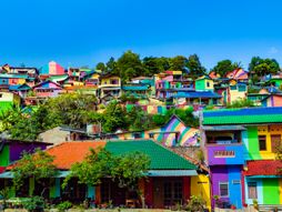 Kampung Pelangi, Indonezija