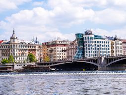 Kuća koja pleše, Prag, Češka