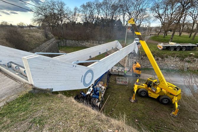 Tvrđava novi pešački most Niš