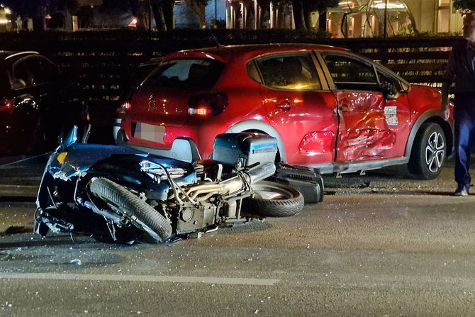 Saobraćaj nesreća udes motociklista Bocke Sremska Kamenica