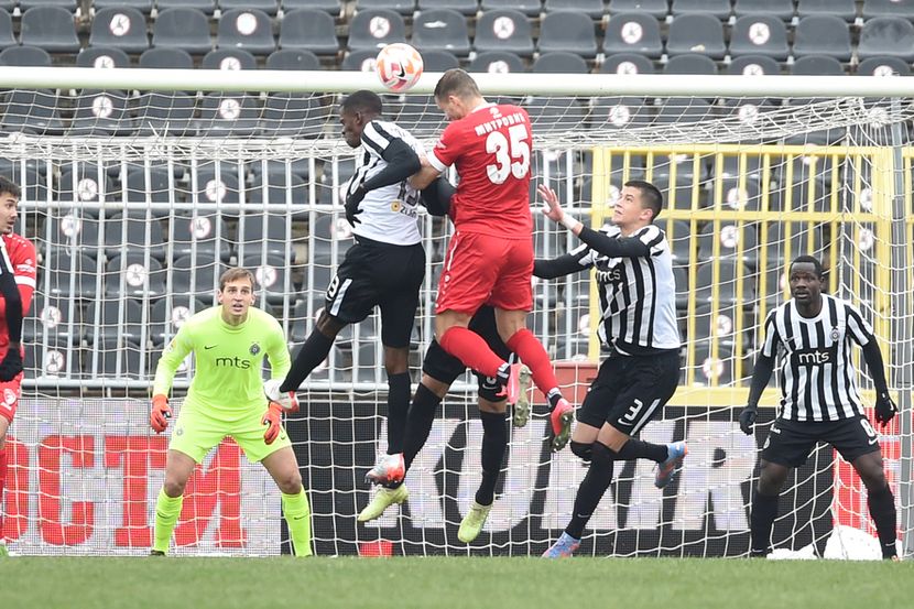 FK Radnicki 1923 Kragujevac 0-4 FK Partizan Belgrad :: Resumos