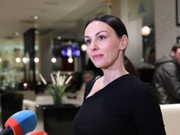 Sloboda Mićalović na premijeri Čeznem da vam kažem