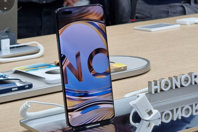 HONOR telefoni MWC 2023