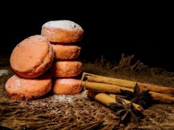 Slatke pogačice od cimeta i suvog grožđa