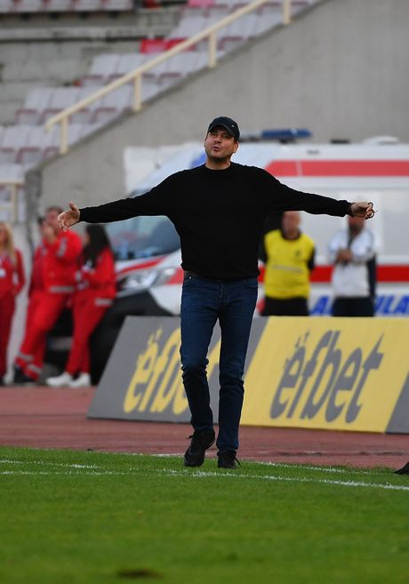 nenad lalatović nenad lalatović