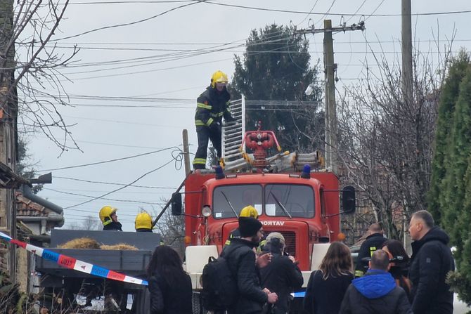 Bačka Topola, selo Stara Moravica požar u Ulici Uska