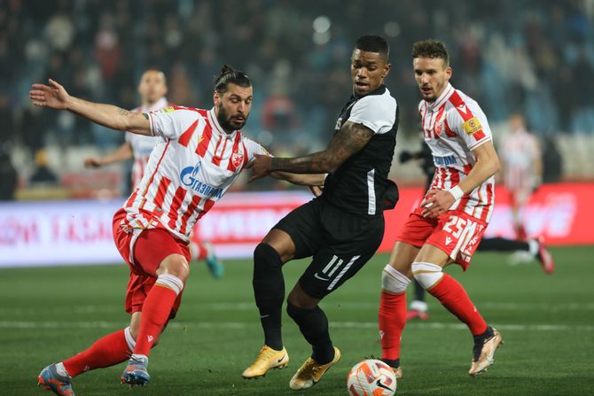 FK Crvena Zvezda - FK Partizan FK Crvena Zvezda - FK Partizan