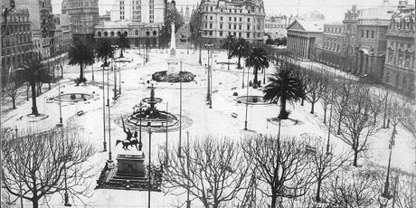 Buenos Ajres, Plaza de Majo Buenos Ajres, Plaza de Majo