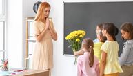 Nastavnica srpskog pomogla đacima za pismeni iz matematike: Ono što su učinili da se oduže ostavlja bez teksta