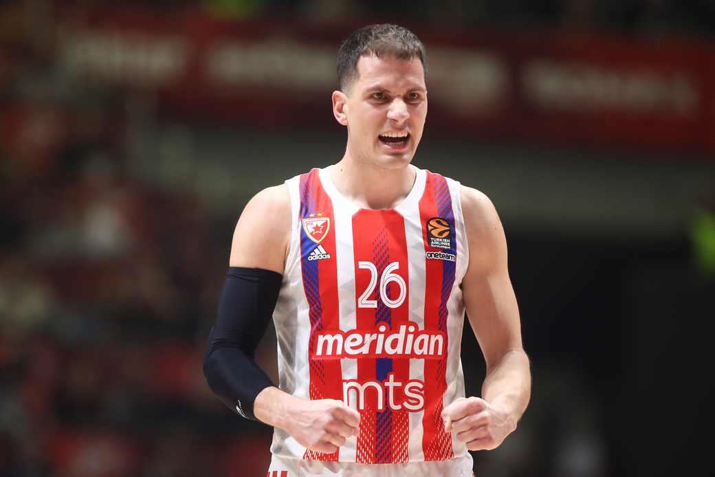 Crvena zvezda mts poražena od Anadolu EFES-a - KK Crvena zvezda