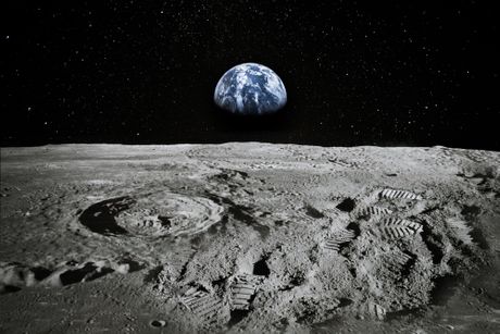 Mesec planeta pogled na Zemlju svemir