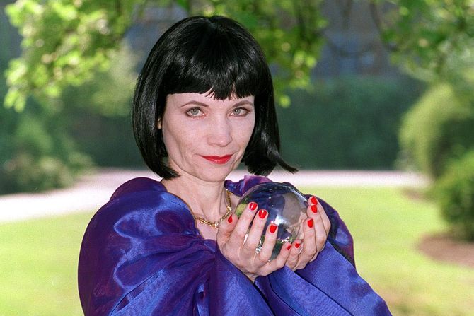 Mystic Meg Mystic Meg