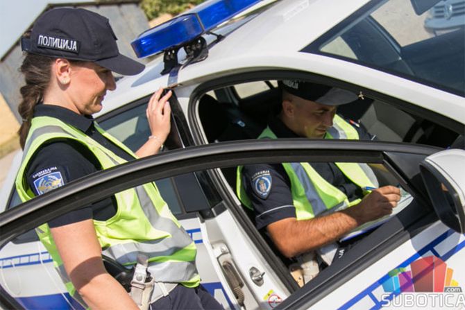 Isidora Jevtić policajka žena policajac saobraćajna policija Subotica