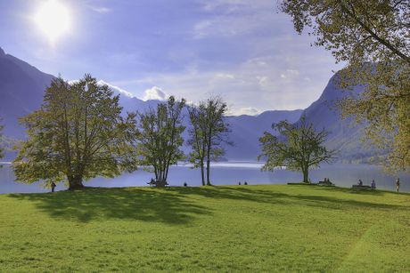 Bohinjsko jezero, Triglav, Slovenija Bohinjsko jezero, Triglav, Slovenija