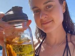 Devojka, tiktok, jabukovo sirće