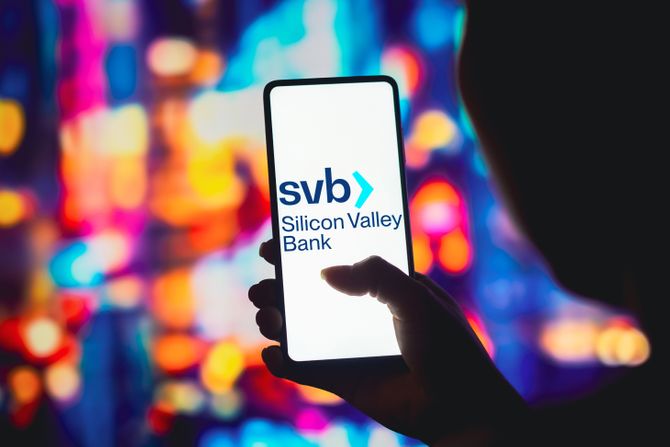 svb