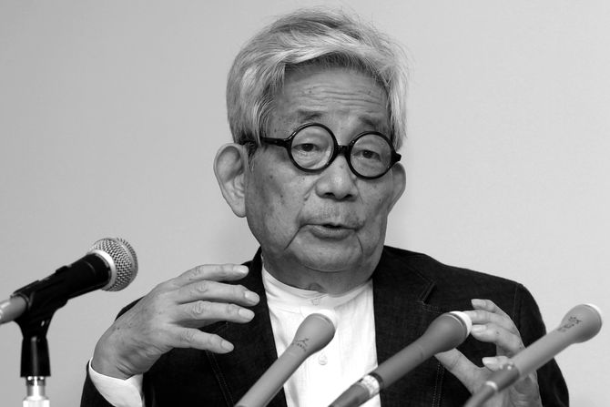 Kenzaburo Oe