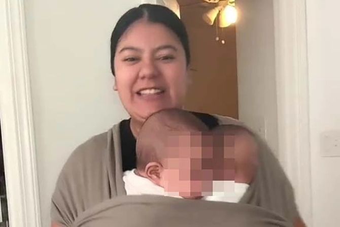 dva para blizanaca majka dva para blizanaca majka