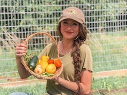 Mikayla, Herrmann Homestead