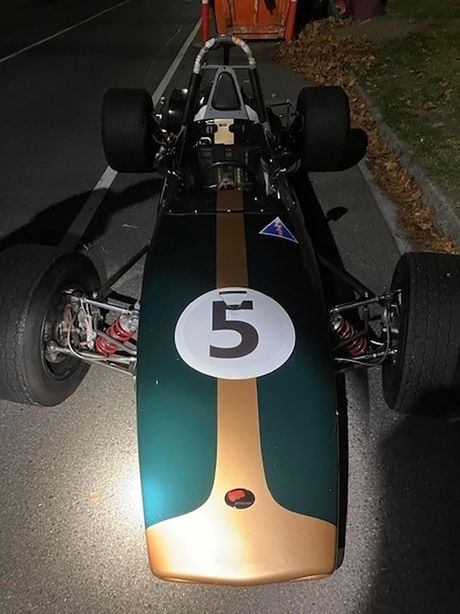 Jack Brabham, ukradeni bolid