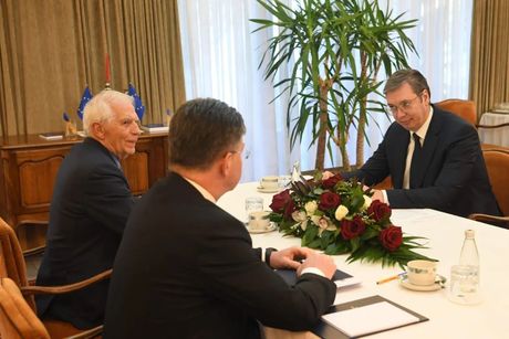 Aleksandar Vučić, Žozep Borelj, Miroslav Lajčak