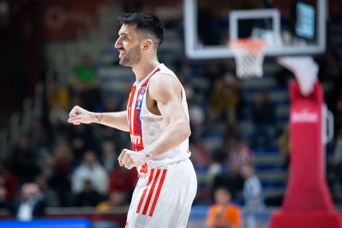 KK Crvena zvezda, Fakundo Kampaco