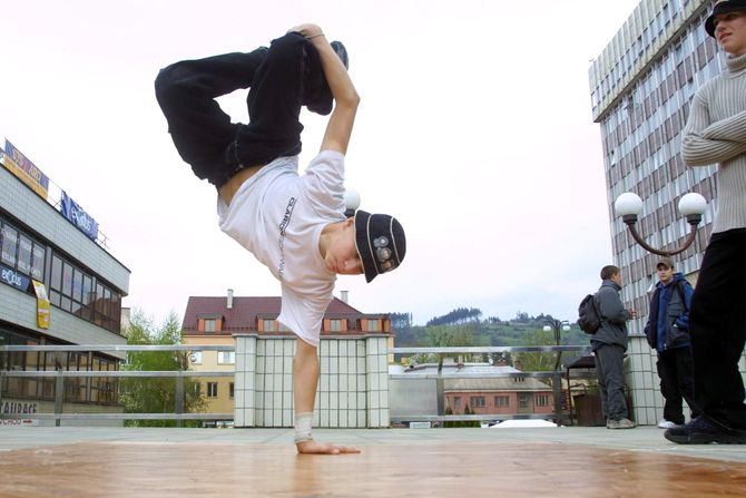 Brejkdens, Breakdance