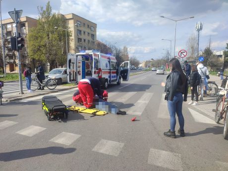 Povredjen biciklista Novi Sad
